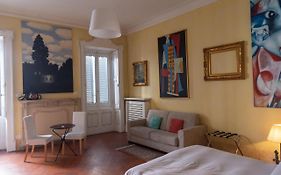 Art Gallery Suite